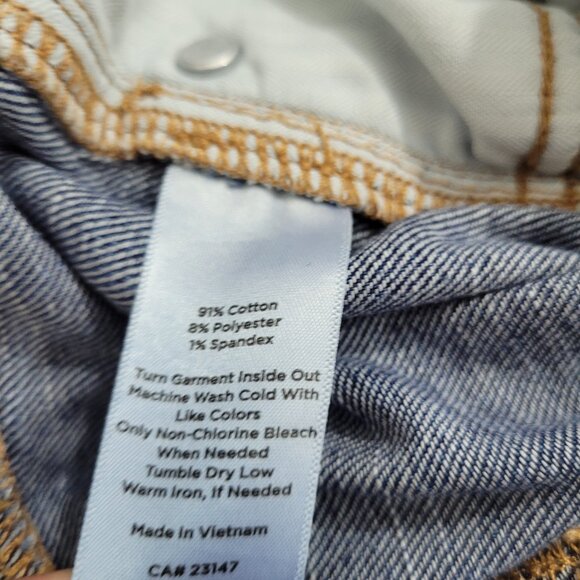 Talbots Women's Size 16W Ventura Wash High Waist Straight Ankle Jeans Raw Hem - Picture 9 of 11